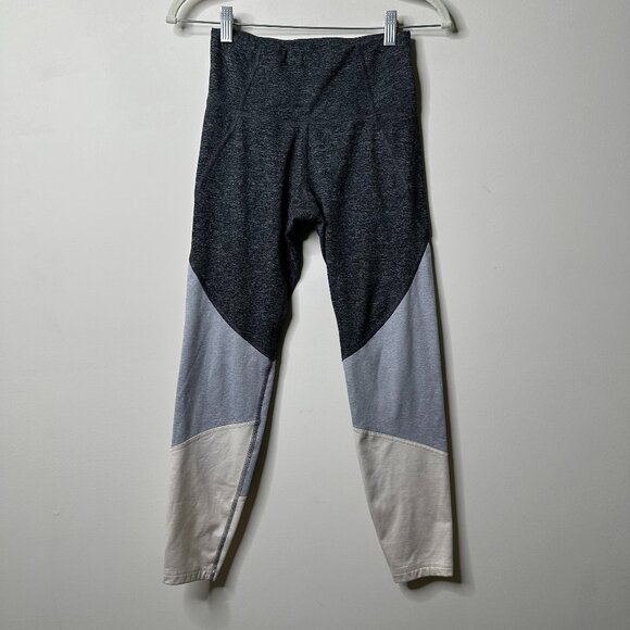 Old Navy Active Grey Elevate Legging Women's Small - Picture 1 of 4